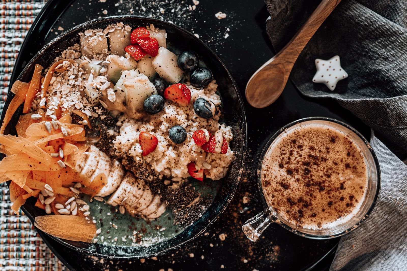 Cinnamon Roll Oatmeal